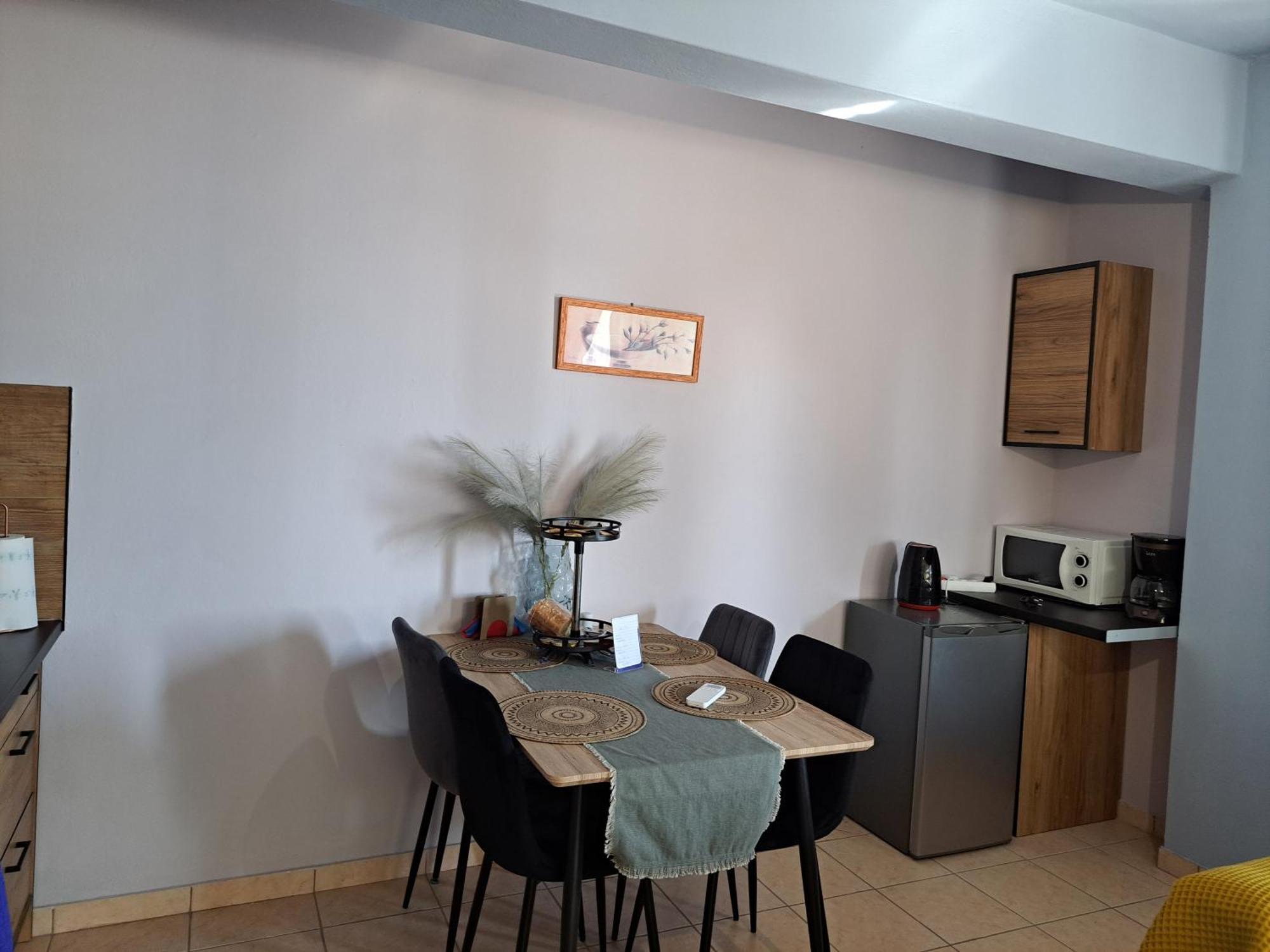 Seashell Apartment อาร์เตมีดา ภายนอก รูปภาพ